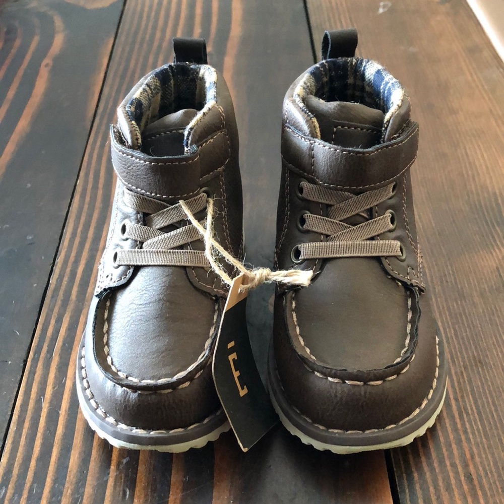 Infant boy boot